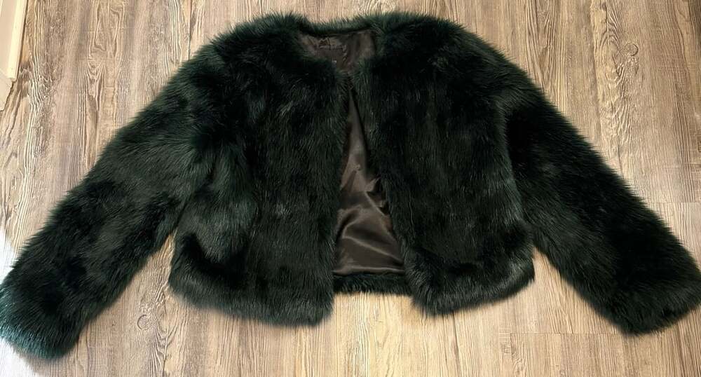 Forever 21 Faux Fur Jacket Size S Dark Green